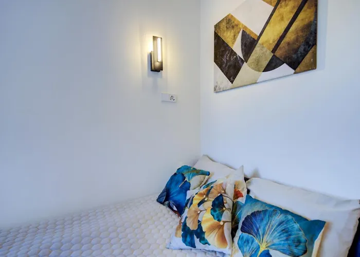 Center Deluxe アパート カウナス